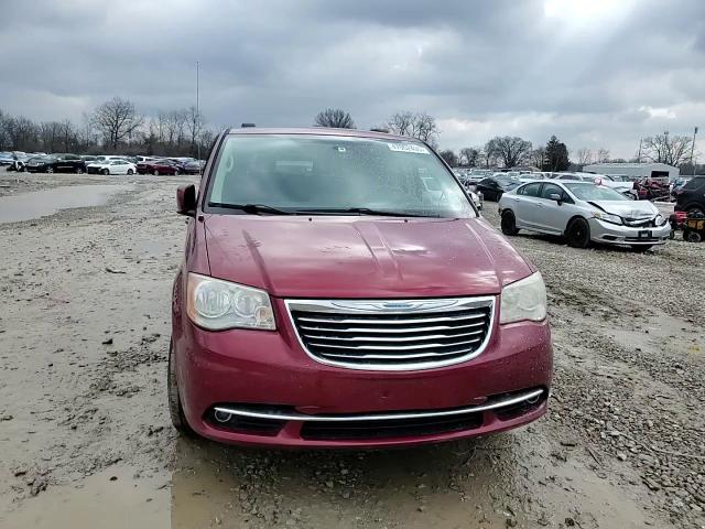 2015 Chrysler Town & Country - Image 11