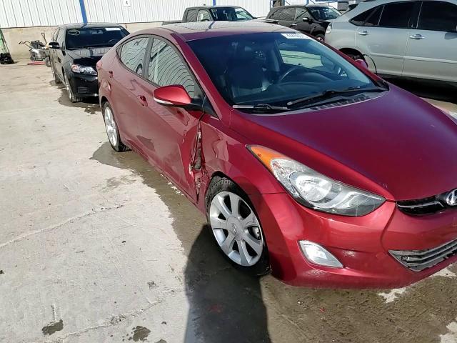 2013 Hyundai Elantra - Image 13