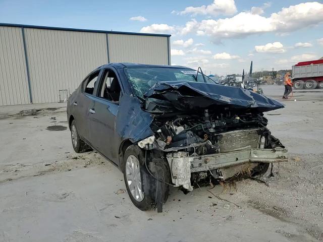 2017 Nissan Versa - Image 10