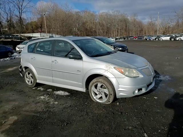 2006 Pontiac Vibe - Image 10