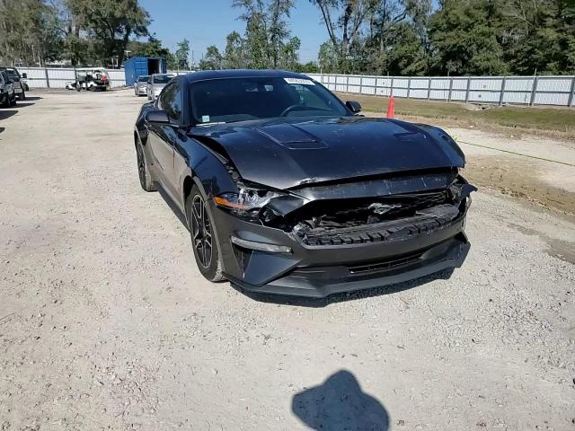 2020 Ford Mustang - Image 13