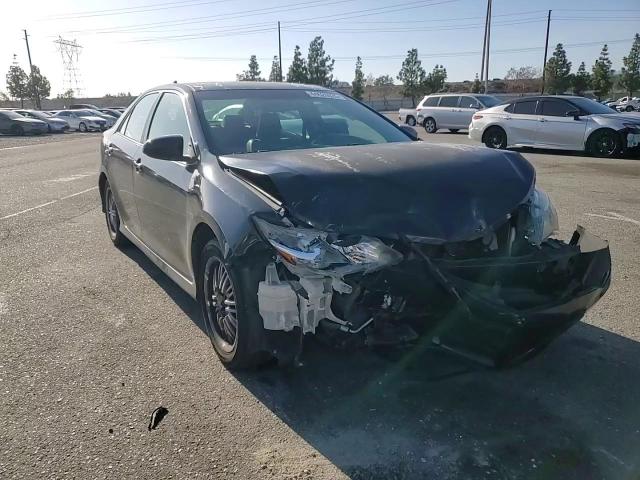 2014 Toyota Camry - Image 11