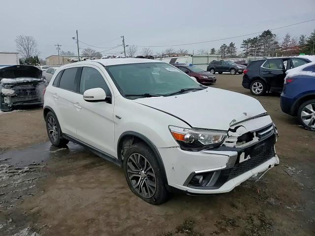 2019 Mitsubishi Outlander - Image 11