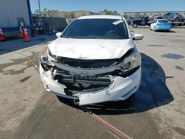 2016 Kia Forte - Image 13