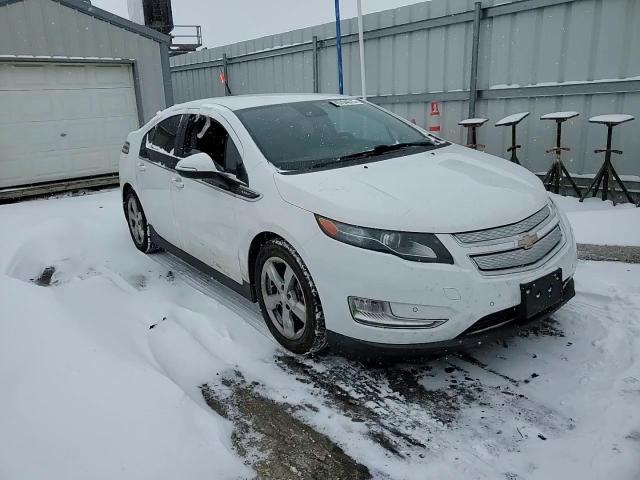 2014 Chevrolet Volt - Image 10