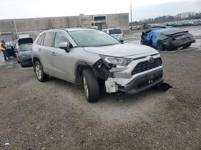 2021 Toyota RAV 4 - Image 12