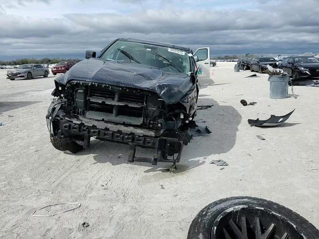 2016 RAM 1500 - Image 10