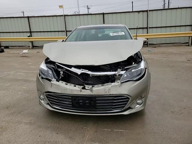 2014 Toyota Avalon - Image 13