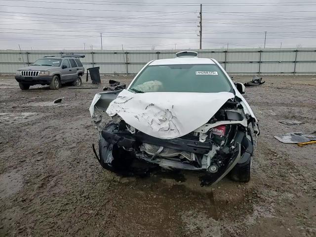 2015 Toyota Corolla - Image 11