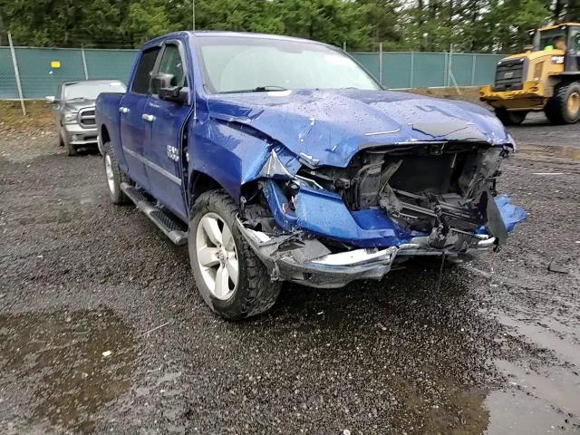 2015 RAM 1500 - Image 11