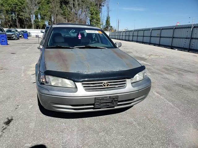 1998 Toyota Camry - Image 10