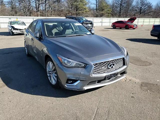 2021 Infiniti Q50 - Image 11