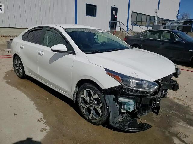 2019 Kia Forte - Image 13