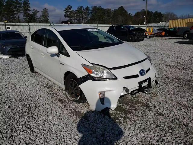 2012 Toyota Prius - Image 13