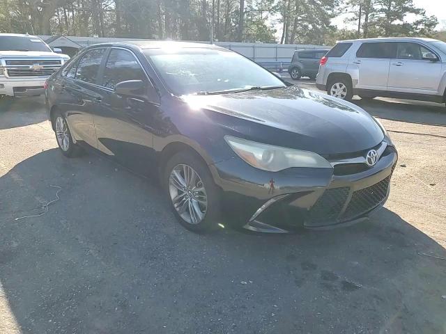 2016 Toyota Camry - Image 13