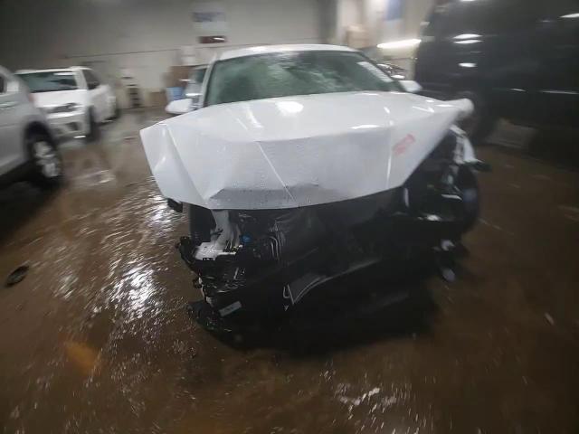 2021 Hyundai Elantra - Image 14