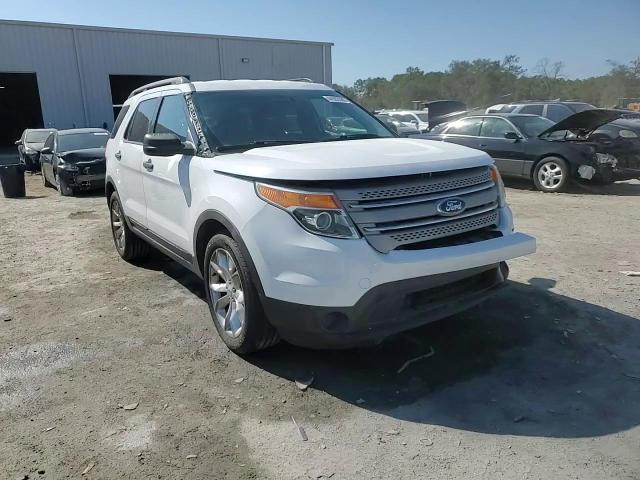 2015 Ford Explorer - Image 14