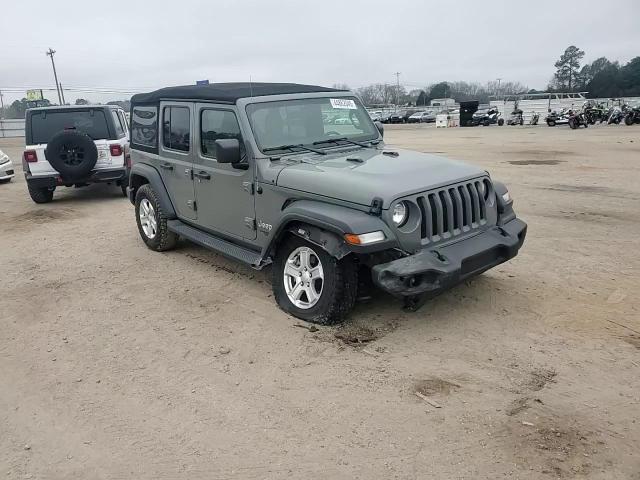 2018 Jeep Wrangler - Image 12