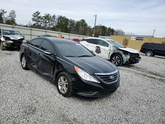 2014 Hyundai Sonata - Image 13