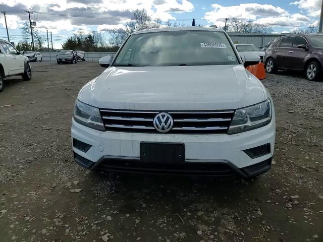 2021 Volkswagen Tiguan - Image 11