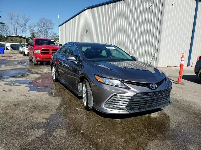 2023 Toyota Camry - Image 13