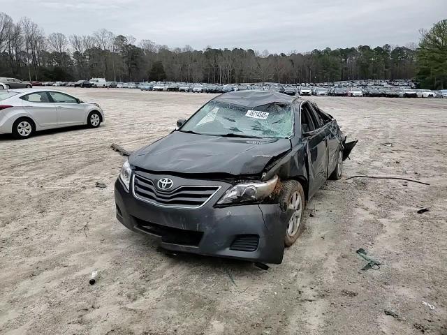 2010 Toyota Camry - Image 10