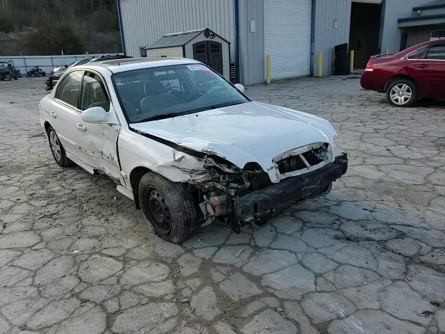 2002 Hyundai Sonata Gl VIN: KMHWF25S32A581260 Lot: 47229145