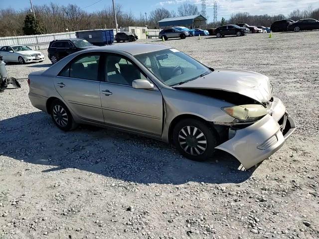 2006 Toyota Camry - Image 11
