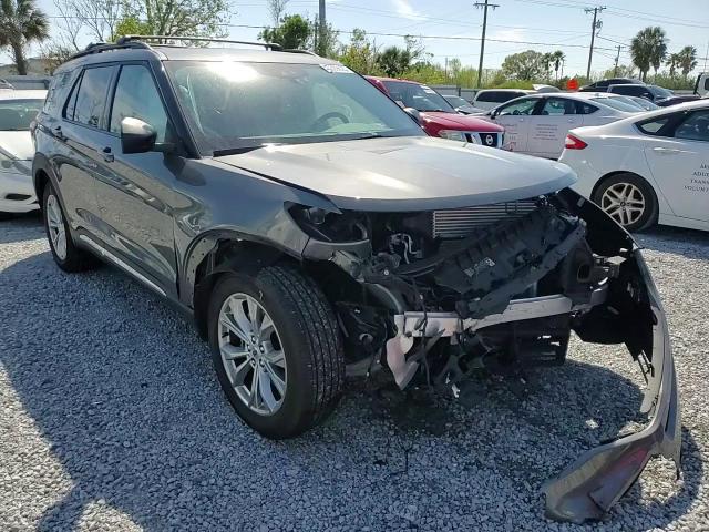 2023 Ford Explorer - Image 11