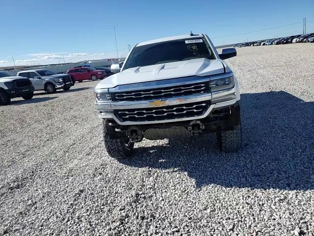 2017 Chevrolet Silverado - Image 10