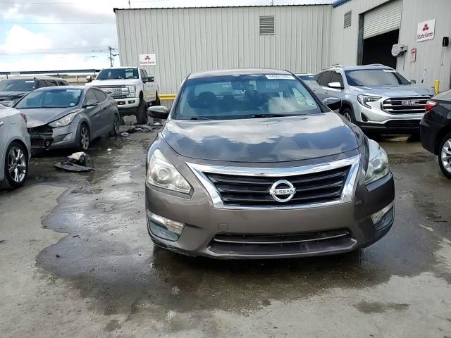 2013 Nissan Altima - Image 13