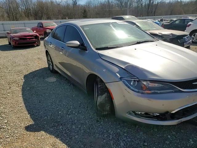2015 Chrysler 200 - Image 11
