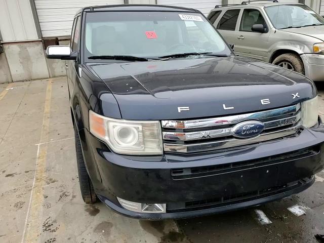 2010 Ford Flex - Image 12