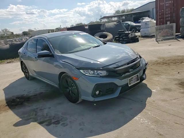 2018 Honda Civic - Image 10
