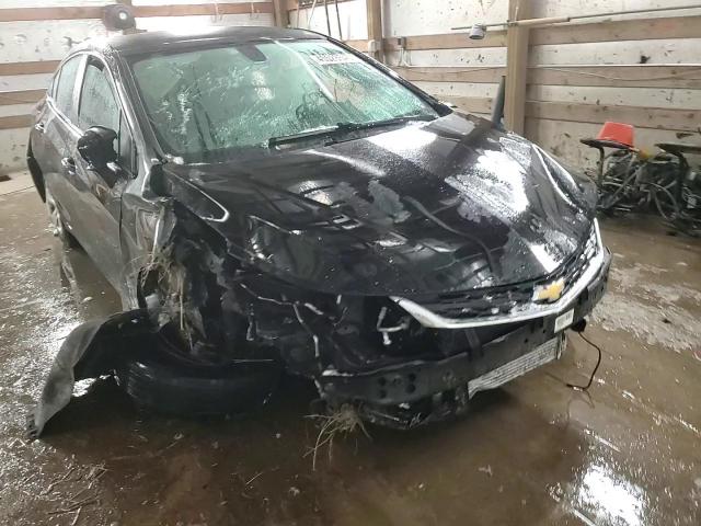 2017 Chevrolet Cruze - Image 13