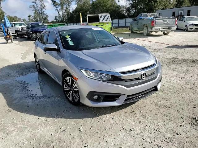 2017 Honda Civic - Image 14