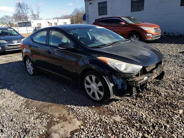 2012 Hyundai Elantra - Image 14