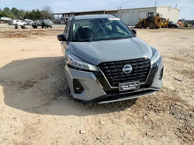 2022 Nissan Kicks - Image 14