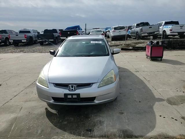 2004 Honda Accord - Image 11