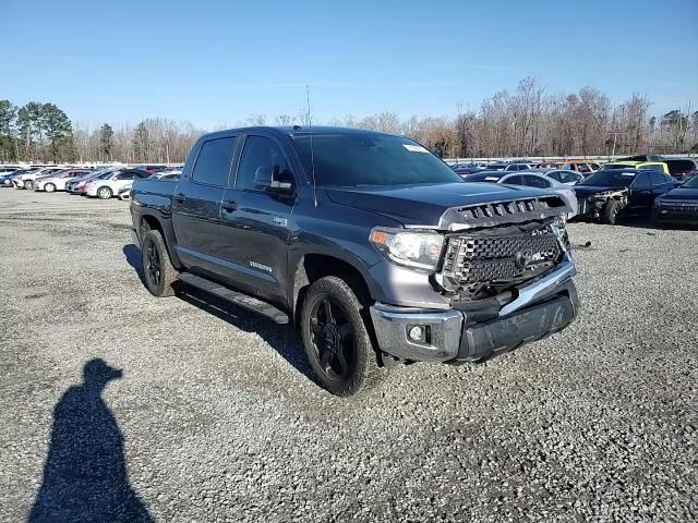2019 Toyota Tundra - Image 11