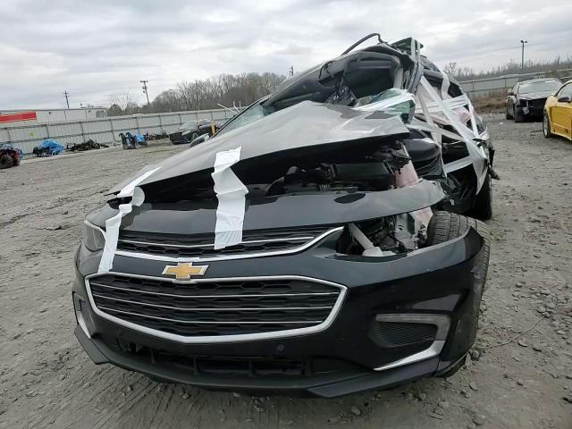 2017 Chevrolet Malibu - Image 10