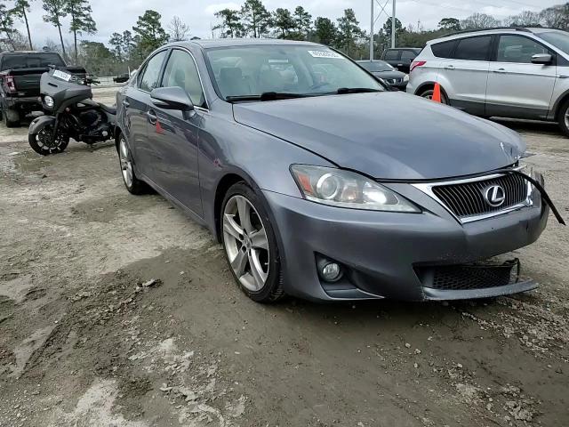 2012 Lexus IS - Image 10