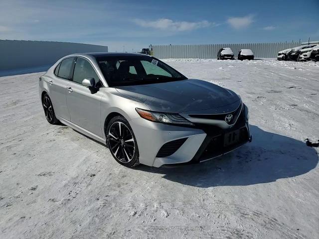 2018 Toyota Camry - Image 10