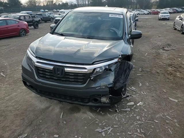 2019 Honda Ridgeline - Image 10