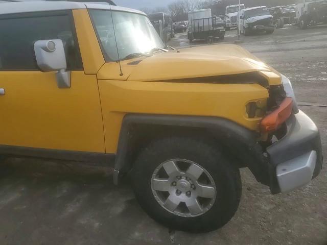 2008 Toyota FJ Cruiser - Image 11