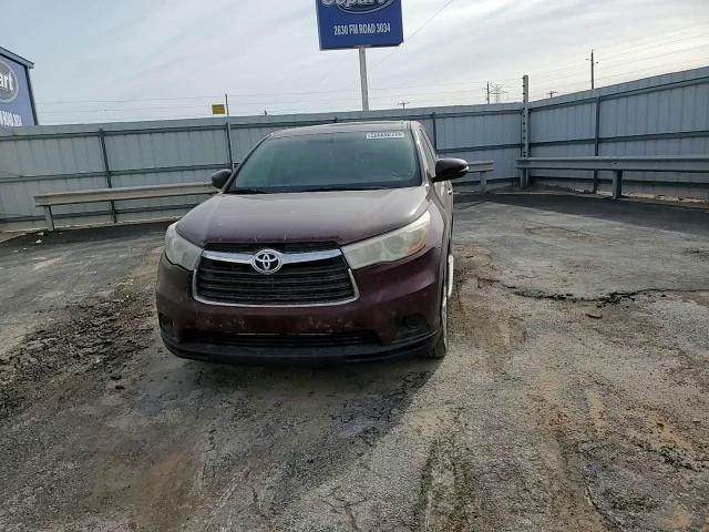 2016 Toyota Highlander - Image 11