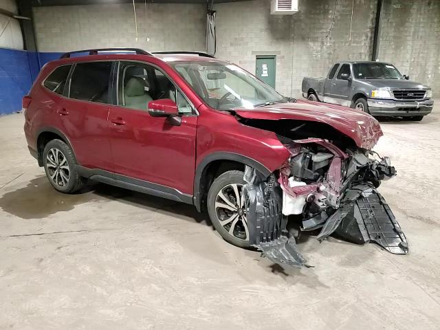 2020 Subaru Forester - Image 14
