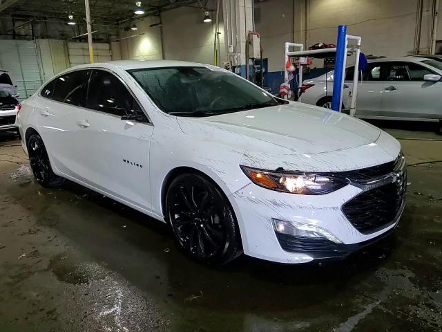 2021 Chevrolet Malibu - Image 13