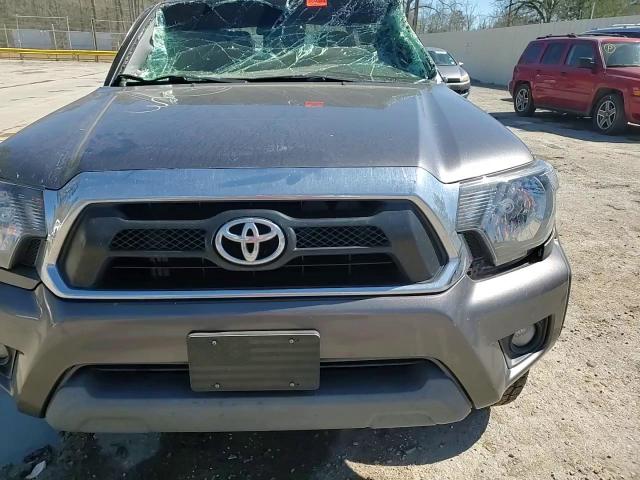 2015 Toyota Tacoma - Image 11