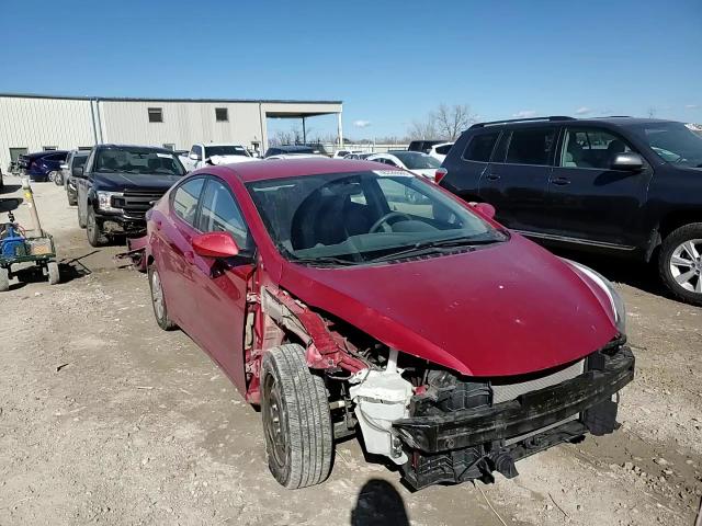 2016 Hyundai Elantra - Image 11